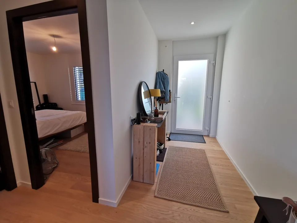 Neues 2,5-Zimmer-Apartment, Terrasse und Garten