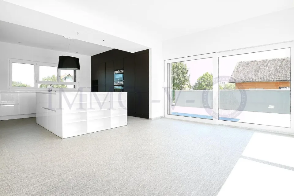 LUXUS-PENTHOUSE MIT GROSSER BALKON-TERRASSE VON 117M2