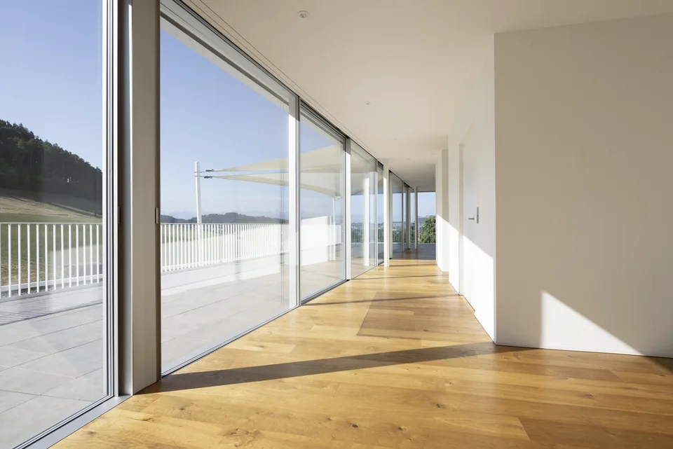 EDLE ATTIKA MIT EINMALIGER AUSSICHT UND DESIGN