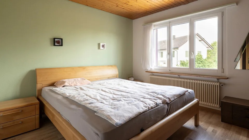 Charming semi-detached house with sunny garden