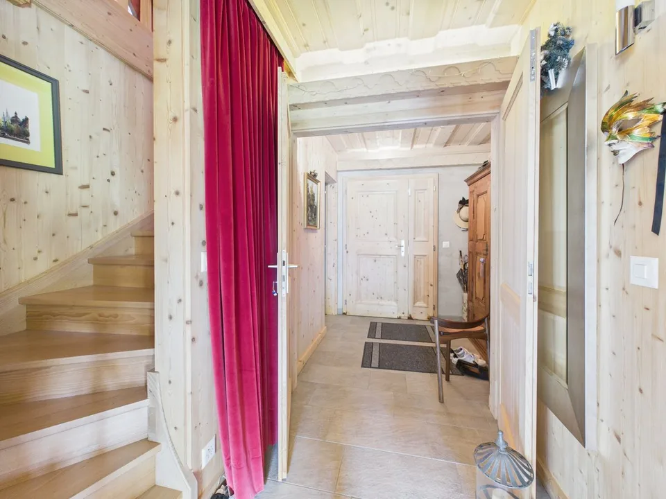 Bellissimo chalet in vendita a Rossinière