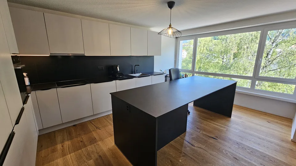 Zu verkaufen in Moutier charmante 4,5-Zimmer-Wohnung