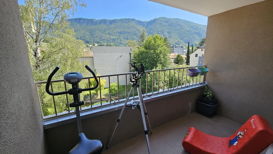 Zu verkaufen in Moutier charmante 4,5-Zimmer-Wohnung