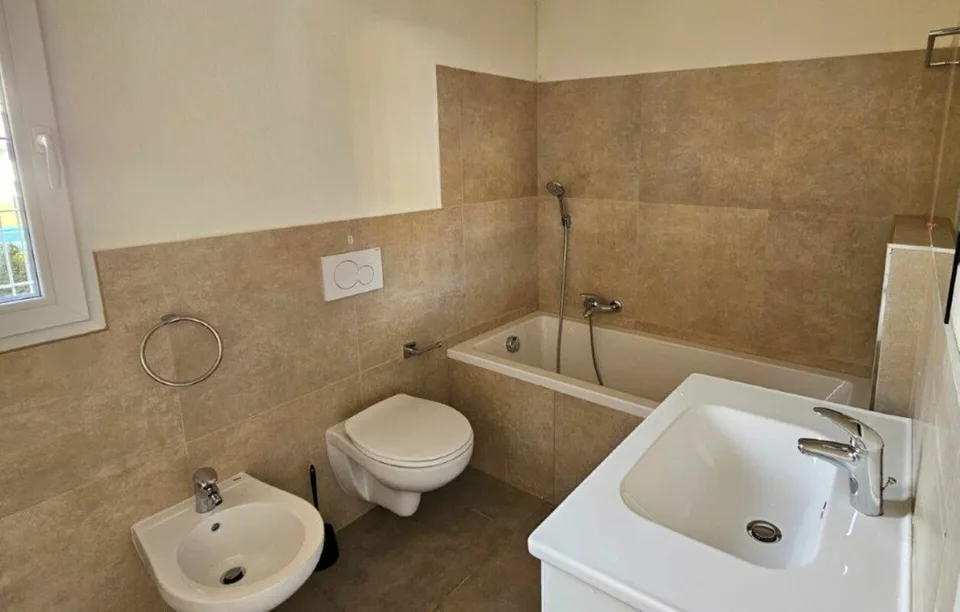 APPARTEMENTS RÉCENTS DE 2.5 PIÈCES À MALVAGLIA