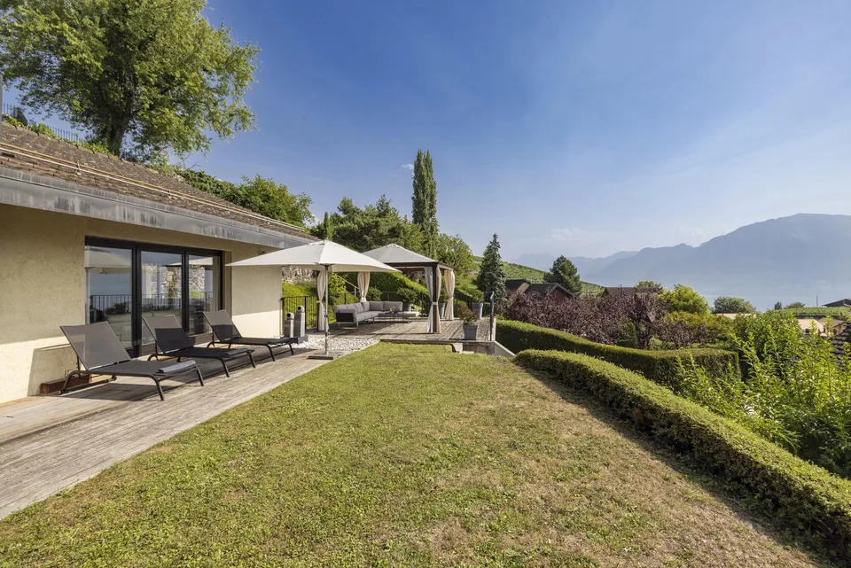 Bella villa individuale con bella vista lago