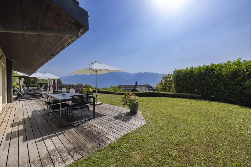 Bella villa individuale con bella vista lago