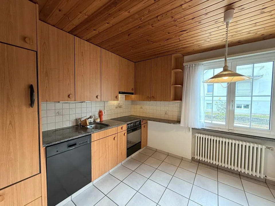 La tua nuova casa con molto spazio e potenziale
