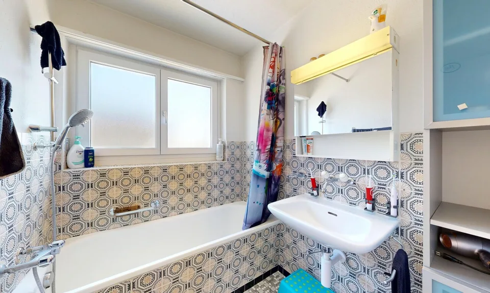 Well-maintained multi-family house with 9 apartments in Schwarzenbach SG