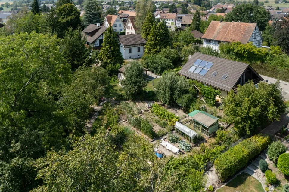 Idyllisches Anwesen mit viel Land &amp; Privatsphäre