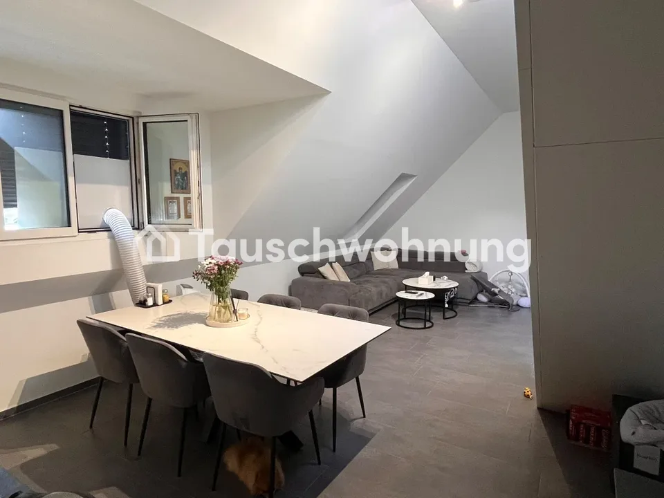 Attika Wohnung im Zentrum von Seebach