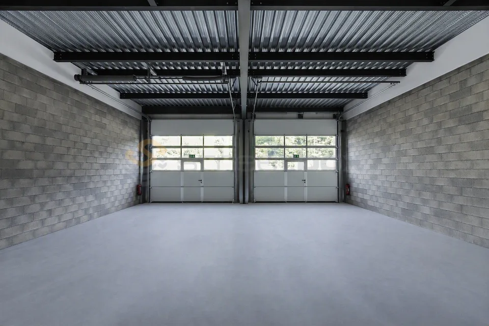 Erdgeschoss-Straßenbox von 74m2