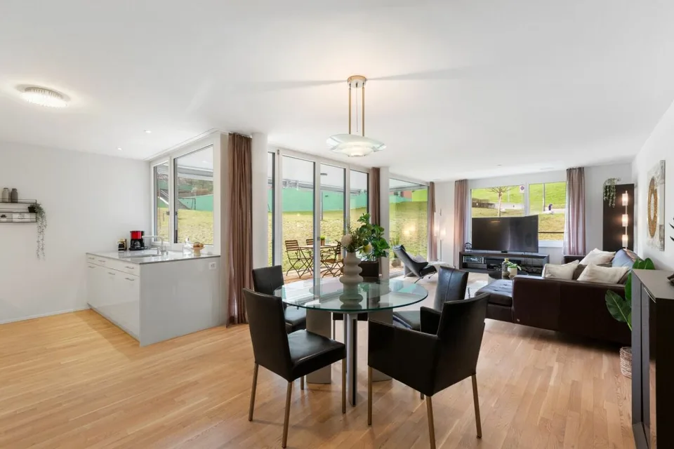 Plus de qualité de vie près de Zurich - calme, moderne et proche de la nature
