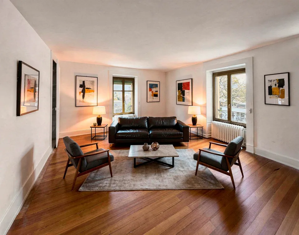 Wohnung A: 180m² im Erdgeschoss - Renoviertes Meisterhaus 1893
