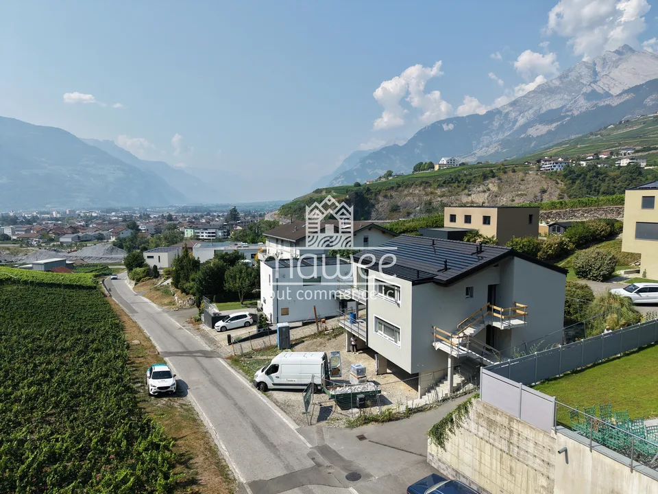 4,5 locali nuovi - Intimità, terrazza e giardino!