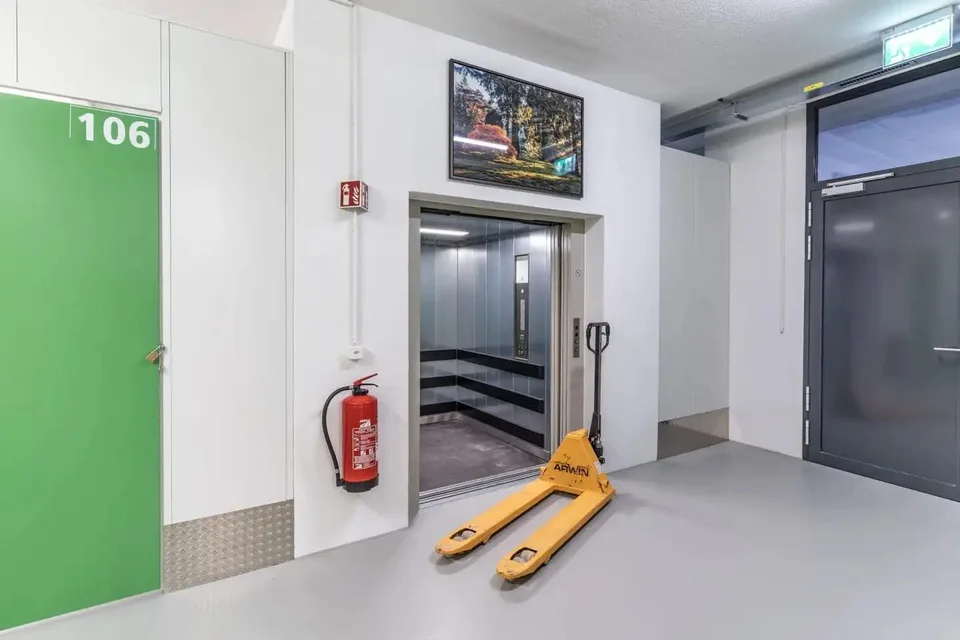 Storage Rooms (Self-Storage) in St. Gallen Lachen