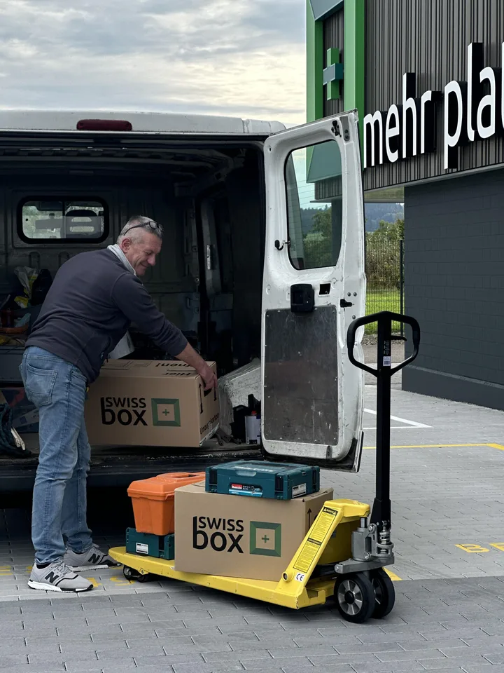 Spazi di stoccaggio (Self-Storage) a Frasnacht