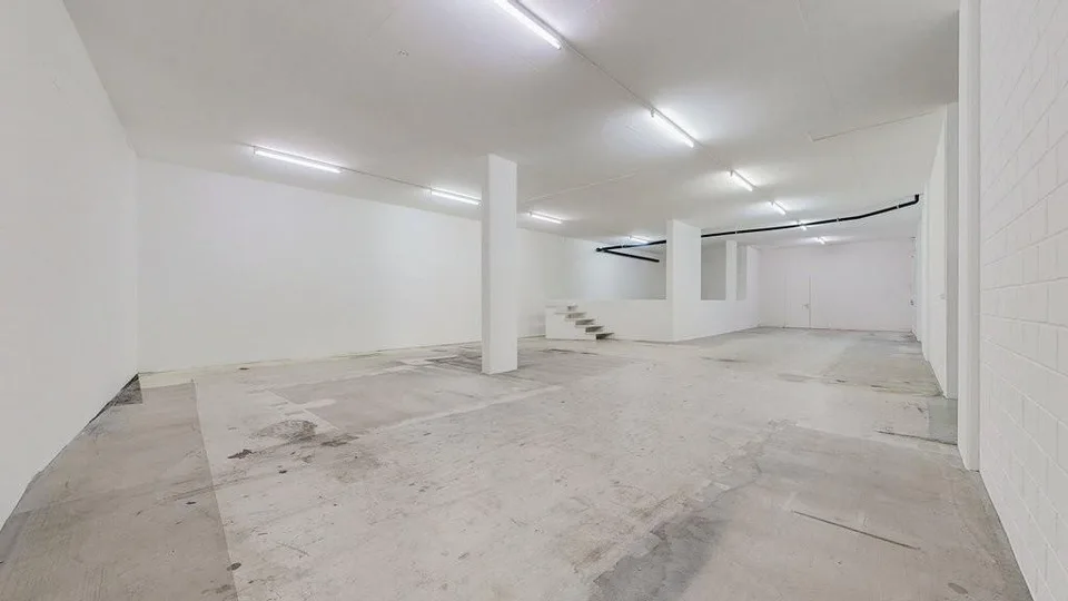 Stai cercando un locale spazioso a due passi dal centro città?