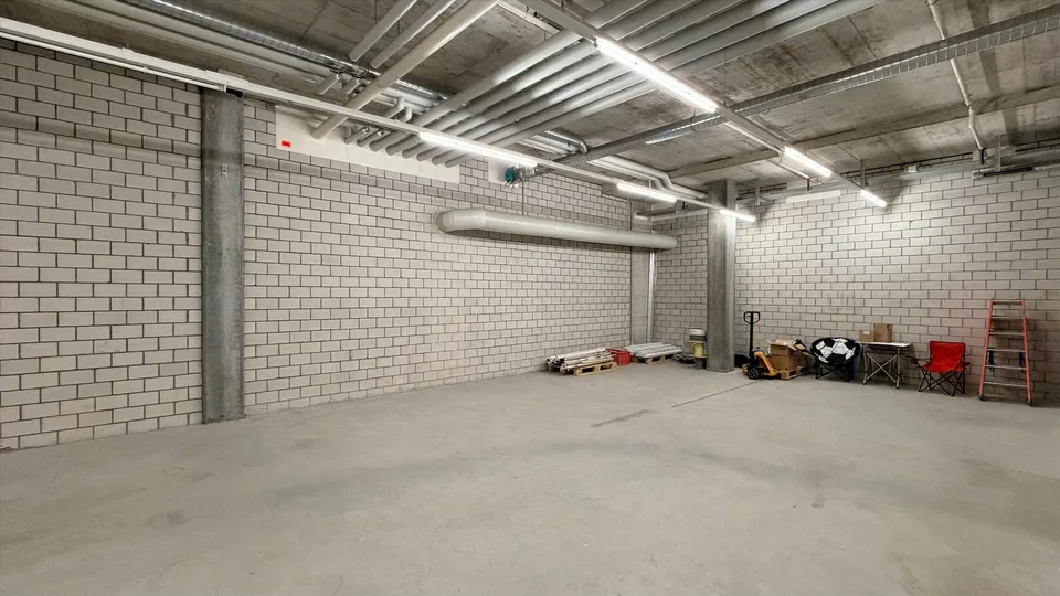 Espace de stockage central à louer près de la gare de Baden