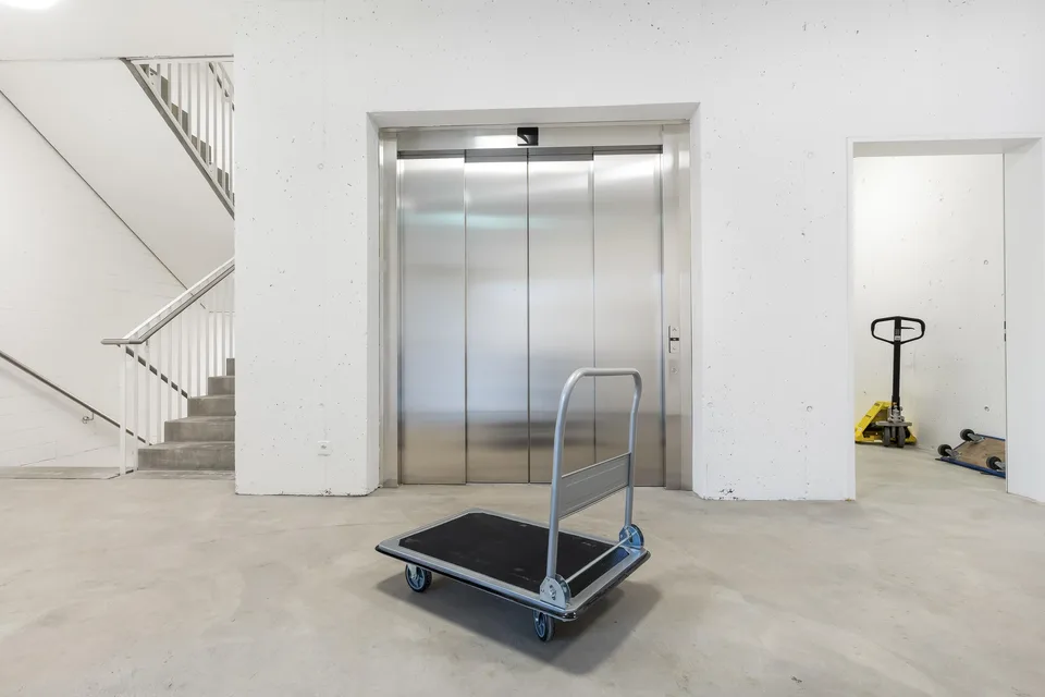 Spazi di stoccaggio (Self-Storage) a Dietlikon