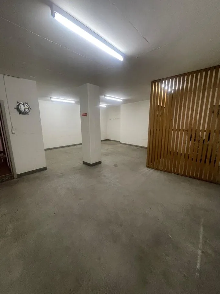 Dépôt de 52m2 à louer à proximité du centre de Neuchâtel