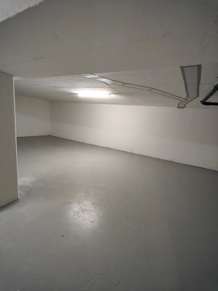 Louer un espace de stockage Zurich District 7 - 87m2 Zeltweg 67