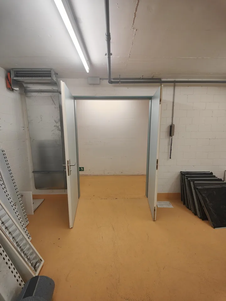 85.8m2 Magazzino Schaffhausen - Stauffacherstrasse 36
