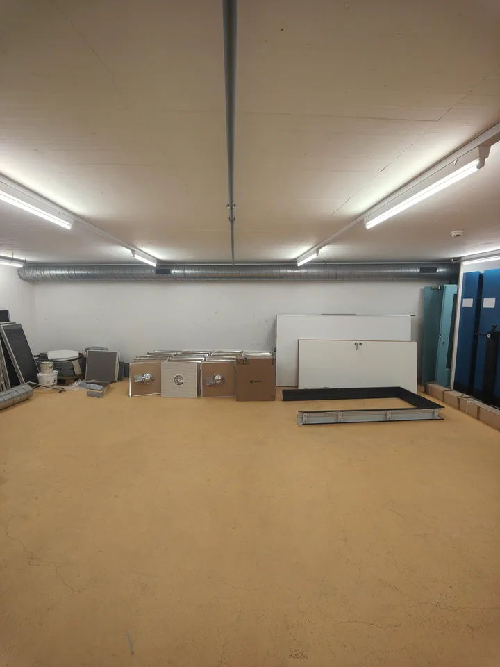 85.8m2 Magazzino Schaffhausen - Stauffacherstrasse 36