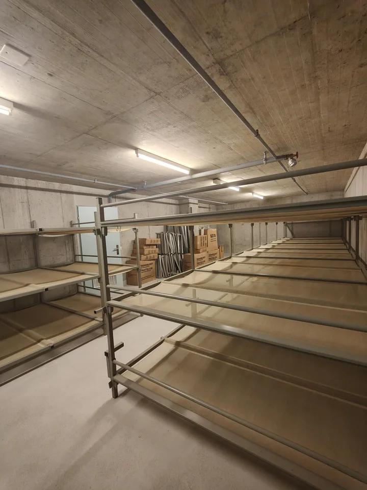 104m2 Storage Room Schaffhausen - Stauffacherstrasse 36