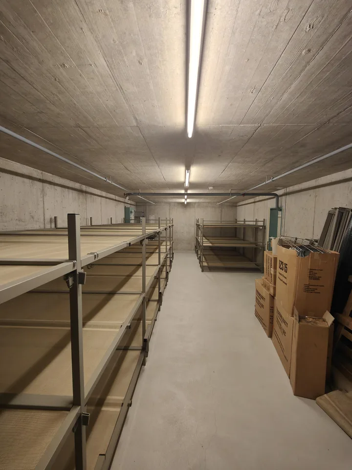 104m2 Storage Room Schaffhausen - Stauffacherstrasse 36