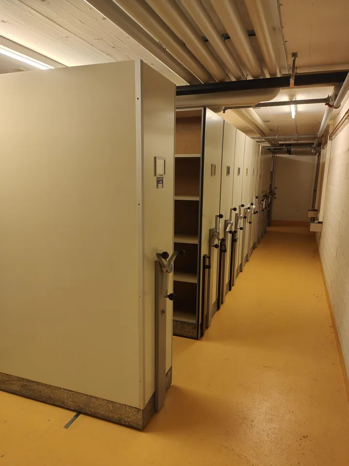107m2 Archive (Salle de Stockage) Schaffhausen - Stauffacherstrasse 36
