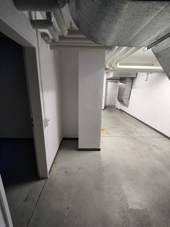 41m2 Storage Room Inner Margarethenstrasse Near Basel SBB