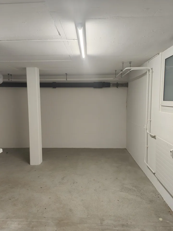 23.7m2 Storage Room Suhr - Gönhardweg 11A (AVAILABLE FROM MID SEPTEMBER)