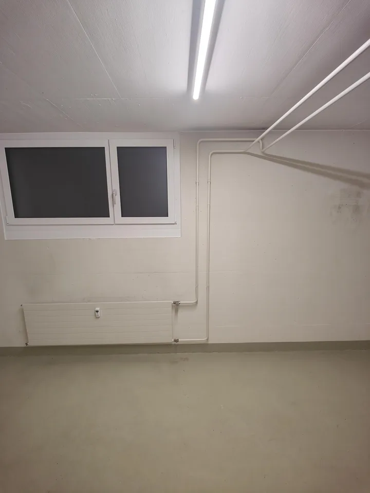 13.2m2 Salle de stockage Suhr - Gönhardweg 13B (DISPONIBLE À PARTIR DU DÉBUT D'OCTOBRE)