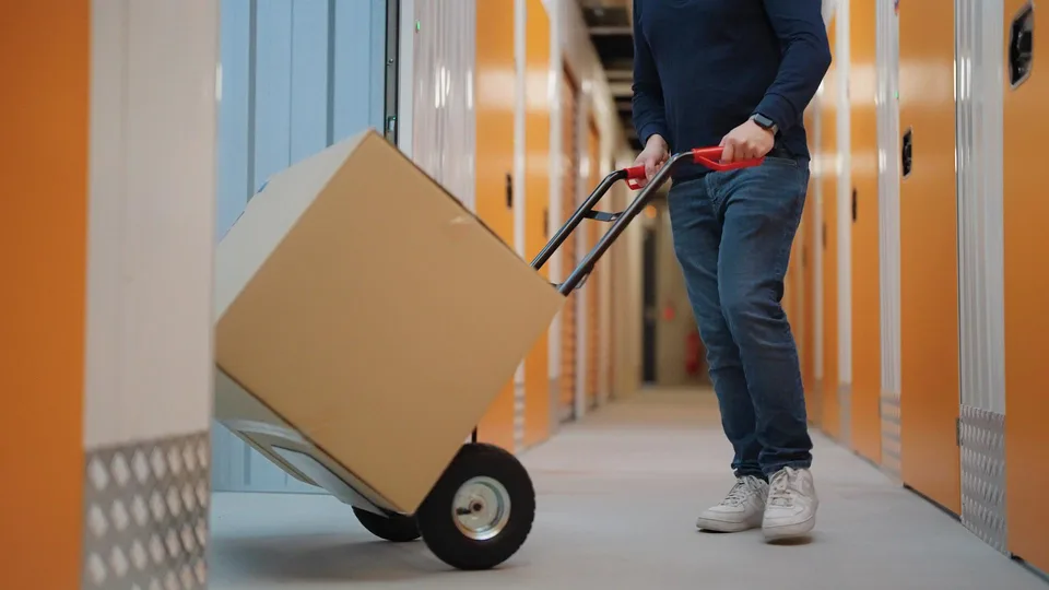 Magazzini (Self-Storage) a Ginevra