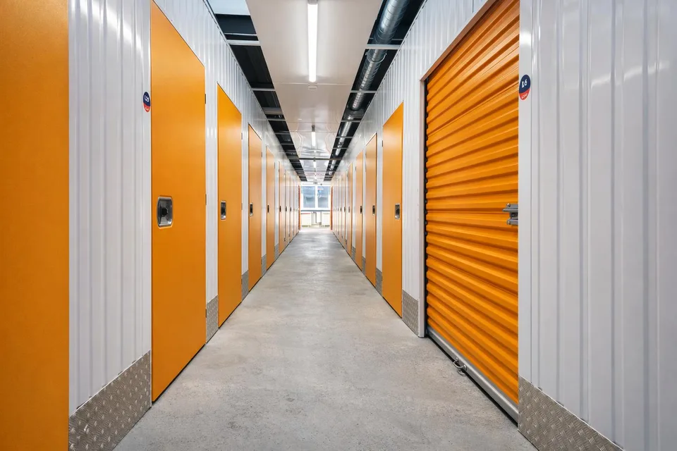 Magazzini (Self-Storage) a Ginevra