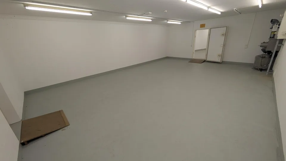 115.0m2 Storage Room Zurich - Hohlstrasse 552-556