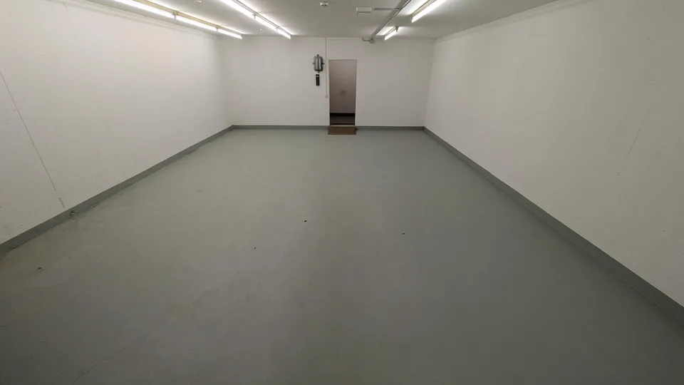115.0m2 Storage Room Zurich - Hohlstrasse 552-556