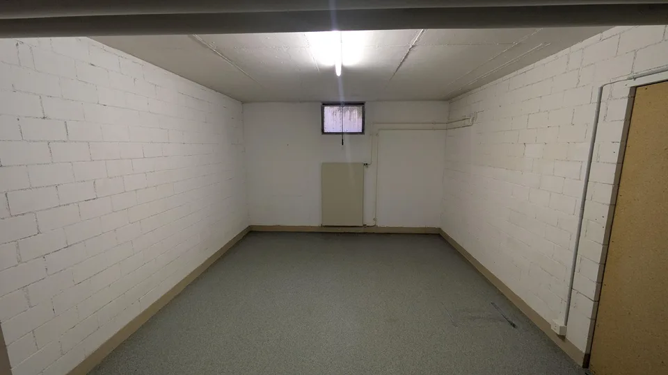 74.0m2 Storage Room Fehraltorf - Haldenstrasse 4