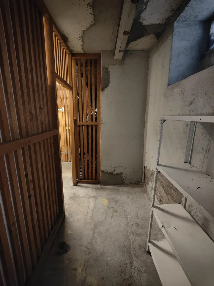 4.82m2 Storage Room Zurich - Badenerstrasse 356