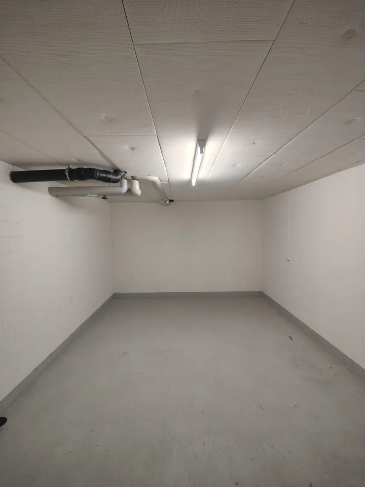 21m2 Salle de stockage Bülach - Im Rietpark 17