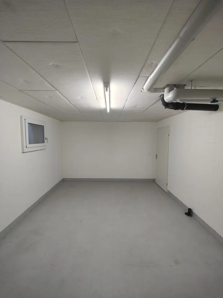 21m2 Salle de stockage Bülach - Im Rietpark 17