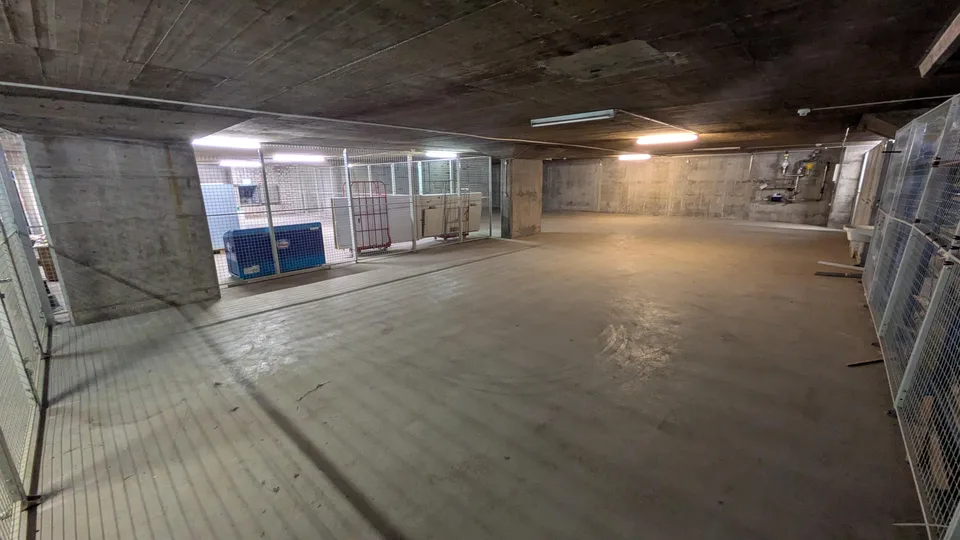 Spazio di stoccaggio di 262,0 m2 a Birsfelden - Rheinfelderstrasse 19