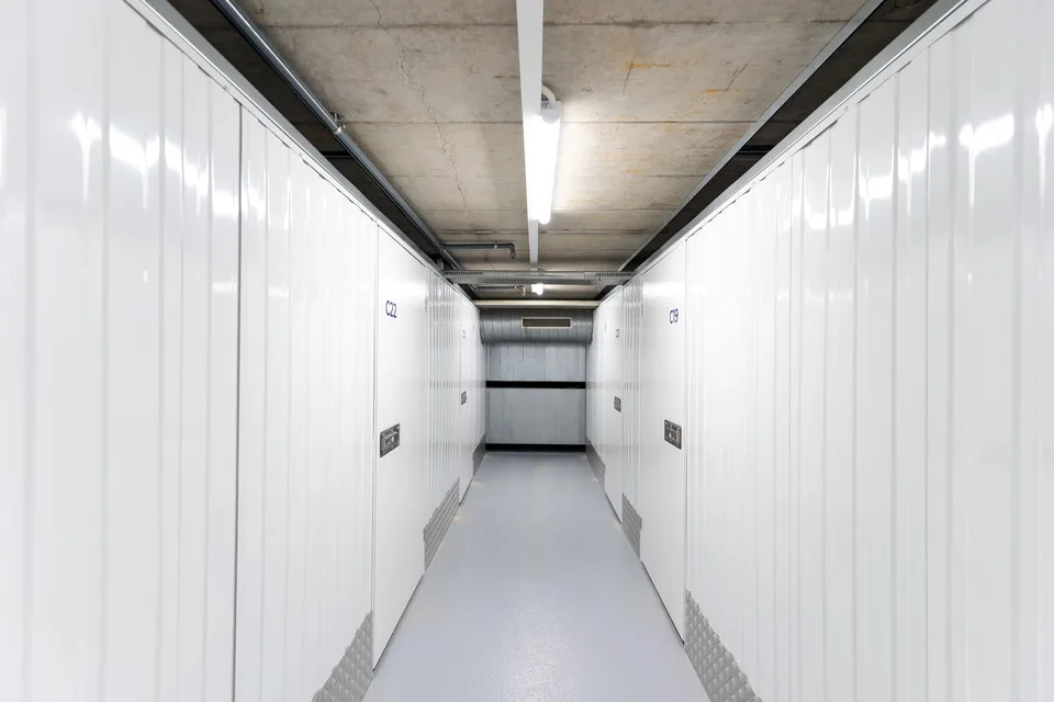 Selbstlagerung 24/7 - Boxen von 1 m³ bis 25 m³ - Genf, Cornavin – Foto 9 von 11
