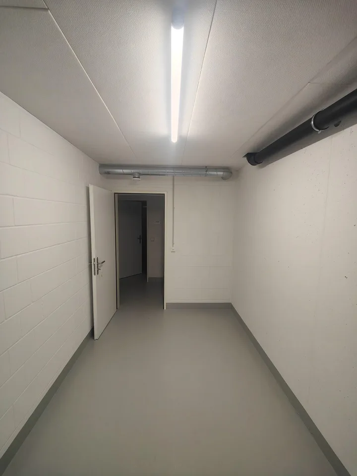 8.88m2 Lagerraum Neuendorf - Dorfstrasse 37/37a