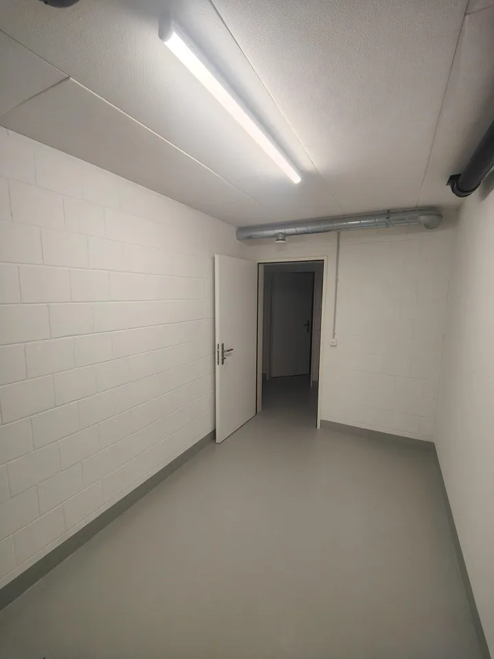 8.88m2 Lagerraum Neuendorf - Dorfstrasse 37/37a