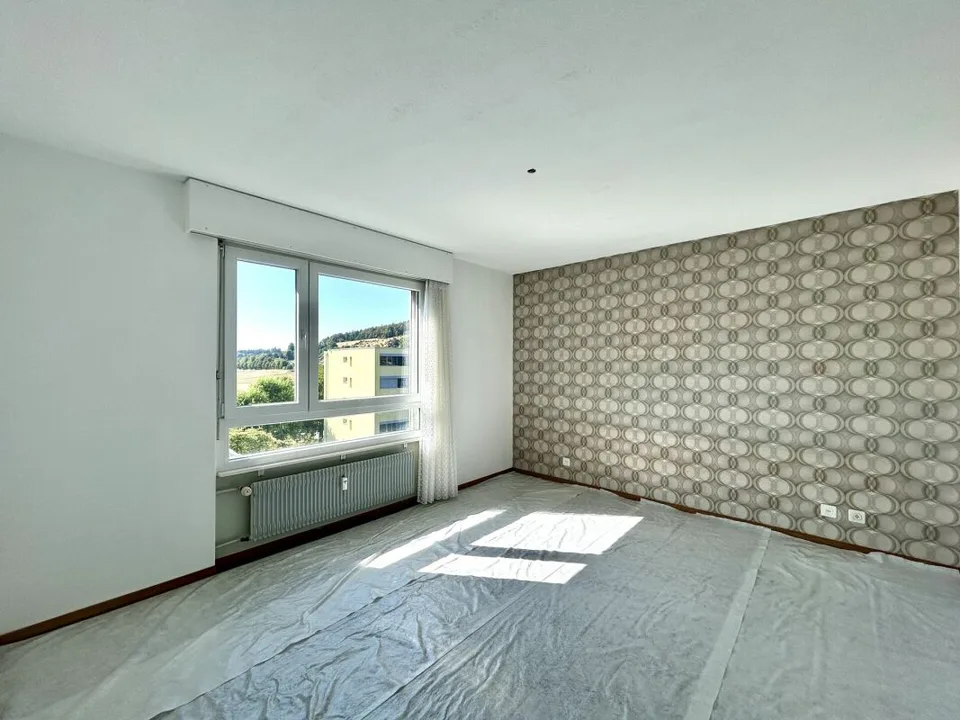 Appartement 5.5 pièces avec potentiel de conception individuelle à Rüfenacht !