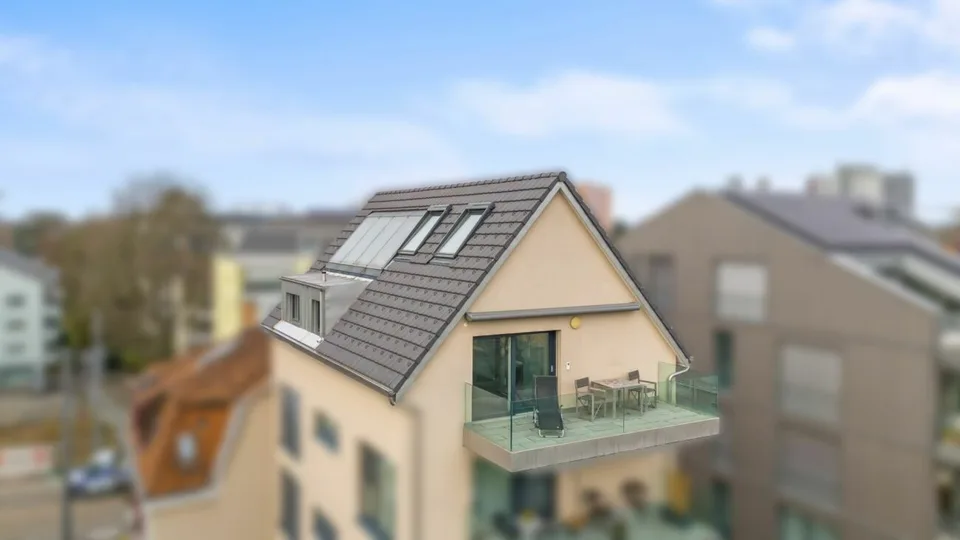 Modernes Wohnen auf zwei Ebenen - Stilvolle Maisonettewohnung in Allschwil