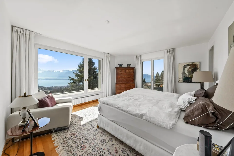 Charming property with breathtaking views