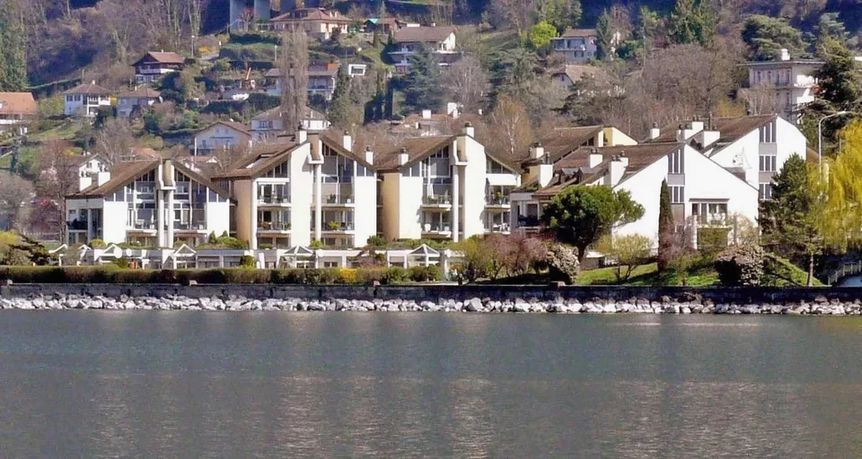 Apartment on the top floor, by the lake