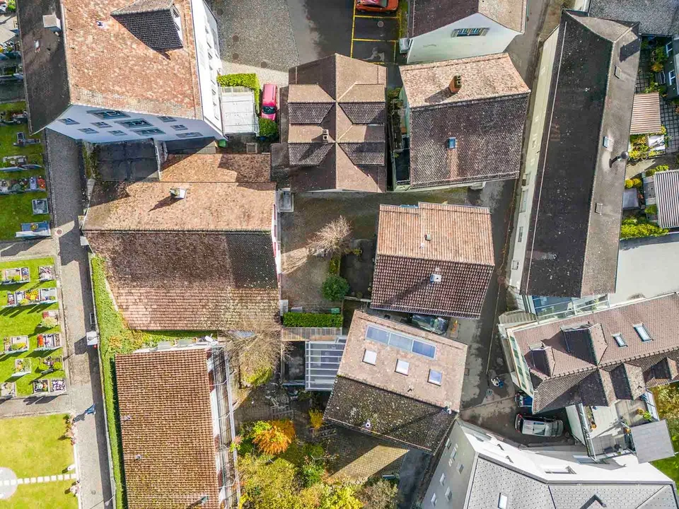 Renditeliegenschaft mit Entwicklungsmöglichkeiten im Herzen von Altdorf